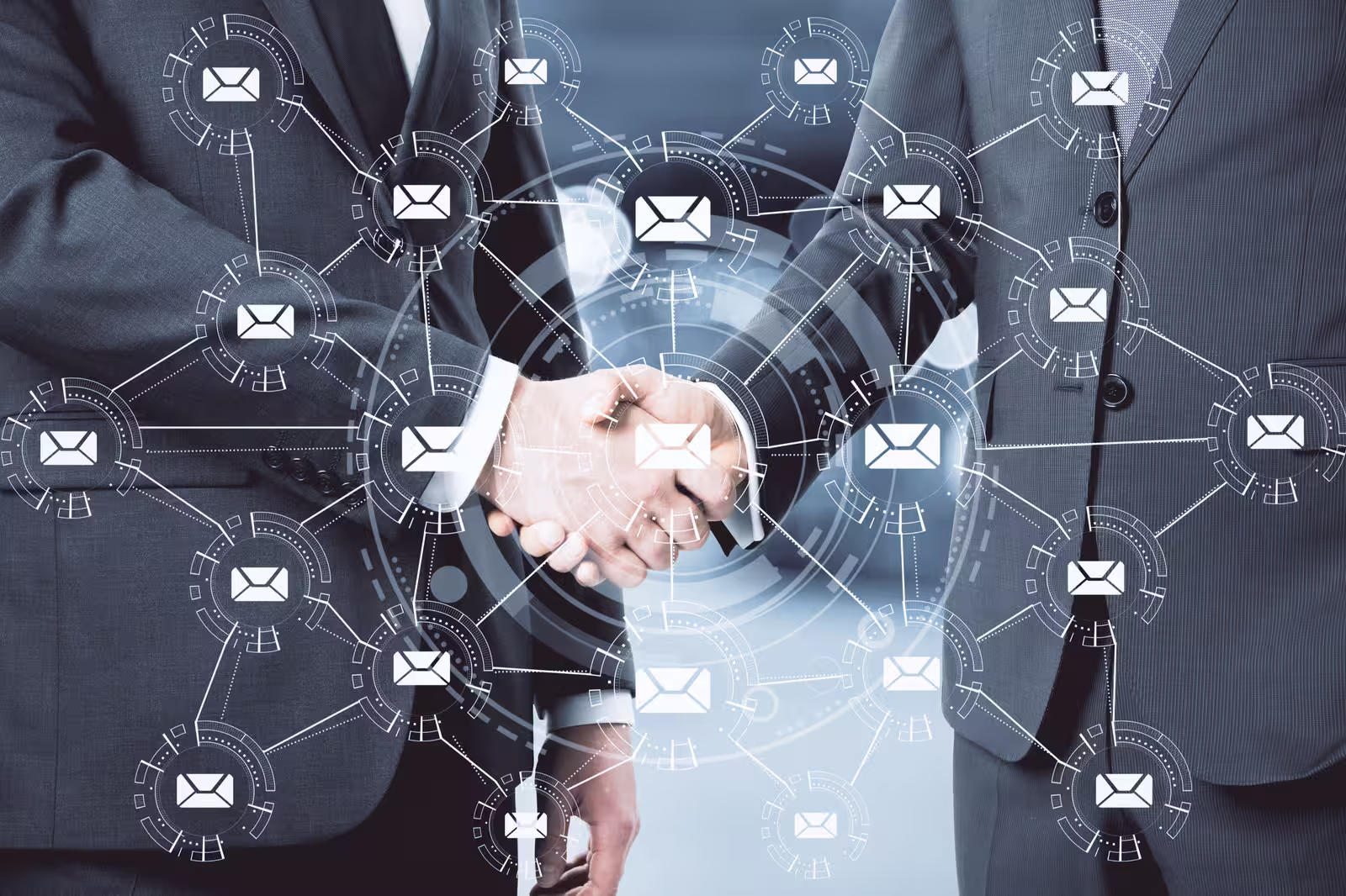 Why Your Networking Emails Aren't Working (And How to Fix Them)