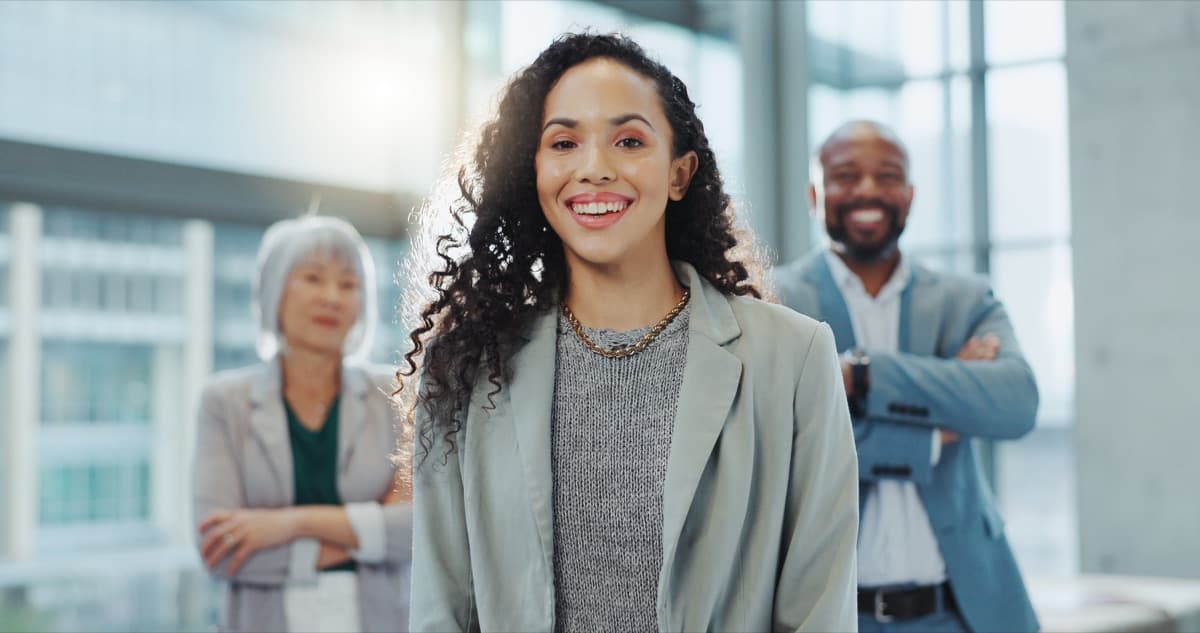 Group Case Interviews: How to Stand Out Without Standing On Others