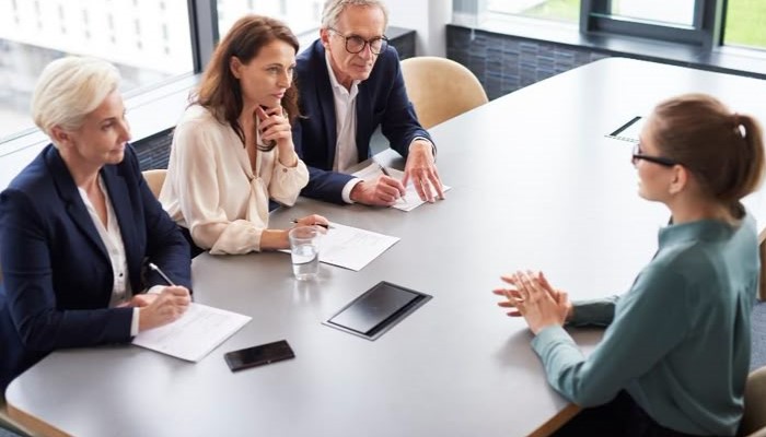 Decoding the Differences: First vs. Final Round Interviews at McKinsey, BCG, and Bain